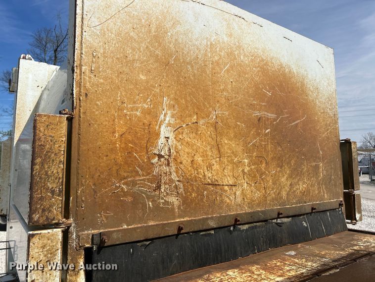 image for item FC5298 2007 Ford F450 Super Duty refuse truck