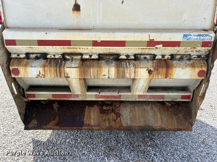 image for item FC5298 2007 Ford F450 Super Duty refuse truck