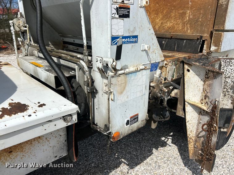 image for item FC5298 2007 Ford F450 Super Duty refuse truck