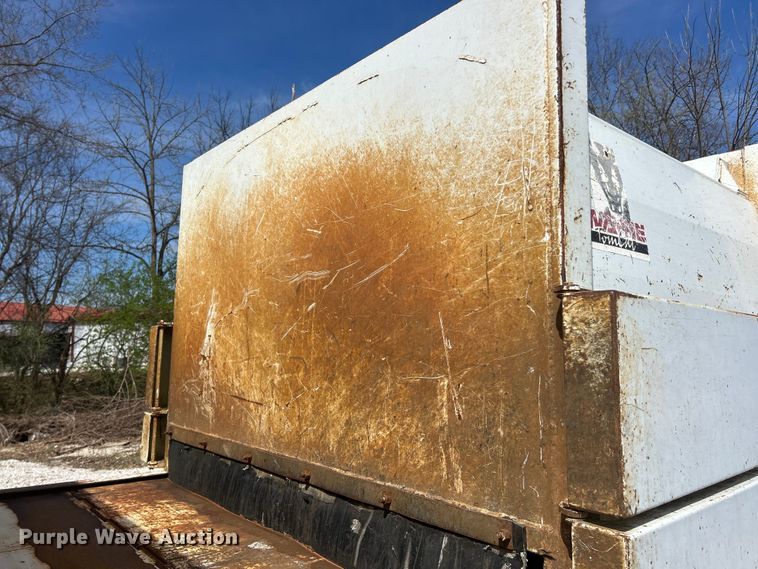 image for item FC5298 2007 Ford F450 Super Duty refuse truck