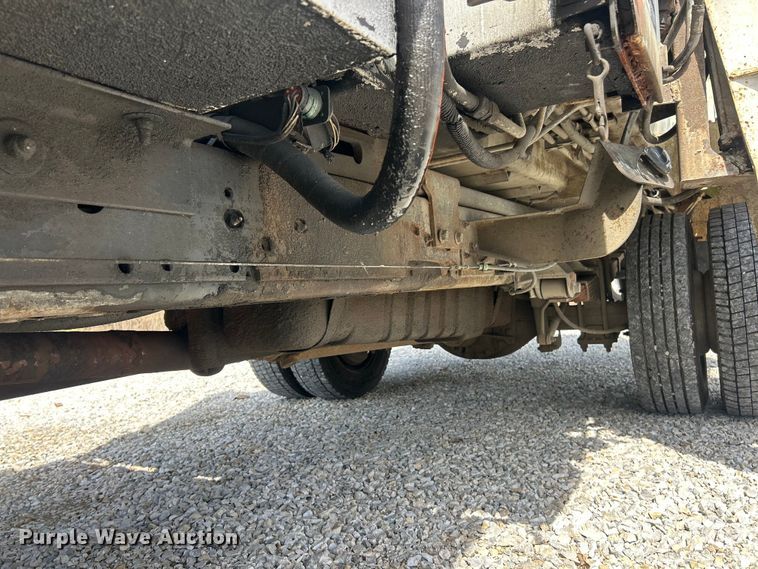 image for item FC5298 2007 Ford F450 Super Duty refuse truck