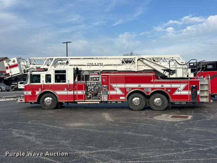 image for item FC5311 2002 Pierce Manufacturing aerial platform fire truck