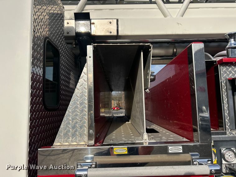 image for item FC5311 2002 Pierce Manufacturing aerial platform fire truck