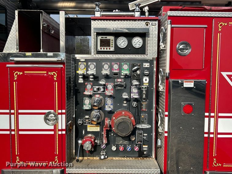 image for item FC5311 2002 Pierce Manufacturing aerial platform fire truck