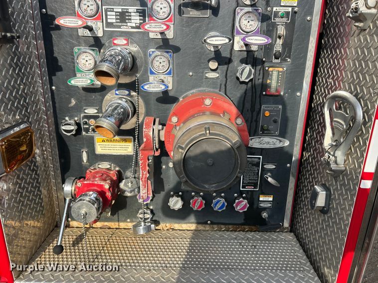 image for item FC5311 2002 Pierce Manufacturing aerial platform fire truck