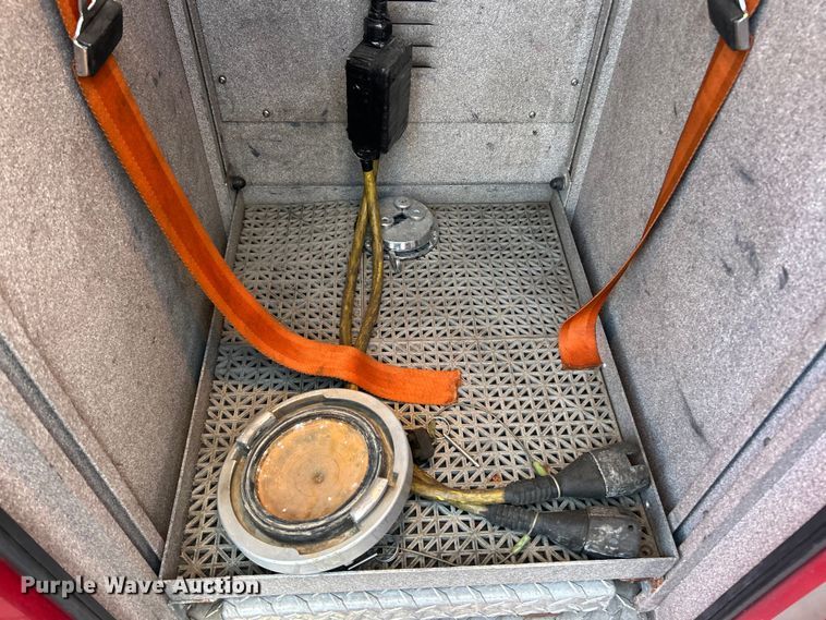 image for item FC5311 2002 Pierce Manufacturing aerial platform fire truck