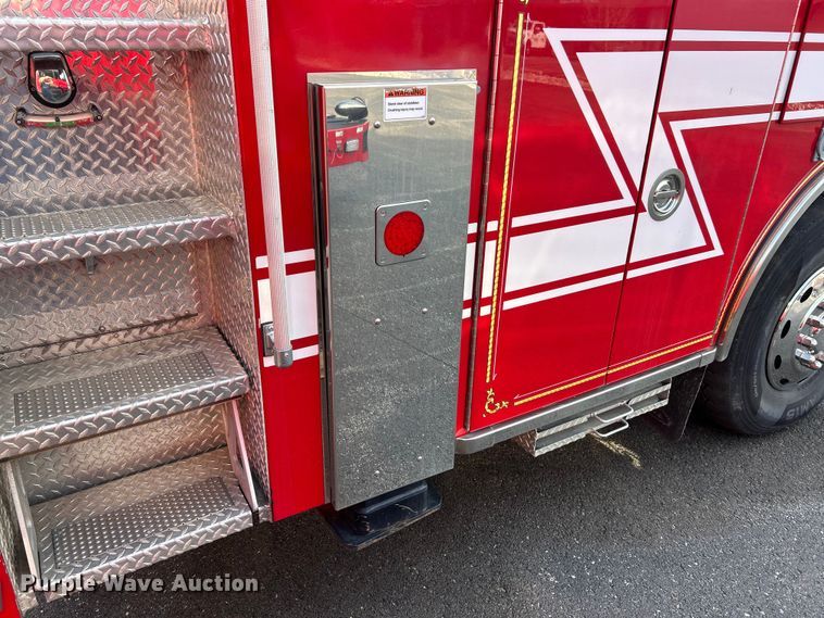 image for item FC5311 2002 Pierce Manufacturing aerial platform fire truck