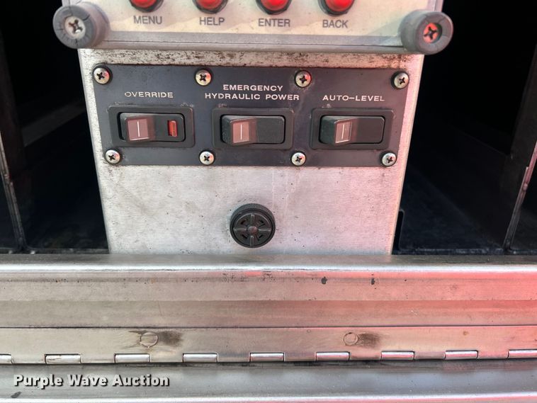 image for item FC5311 2002 Pierce Manufacturing aerial platform fire truck