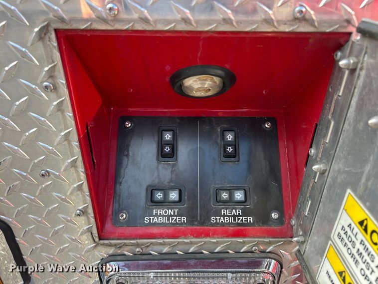 image for item FC5311 2002 Pierce Manufacturing aerial platform fire truck