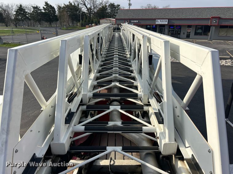 image for item FC5311 2002 Pierce Manufacturing aerial platform fire truck