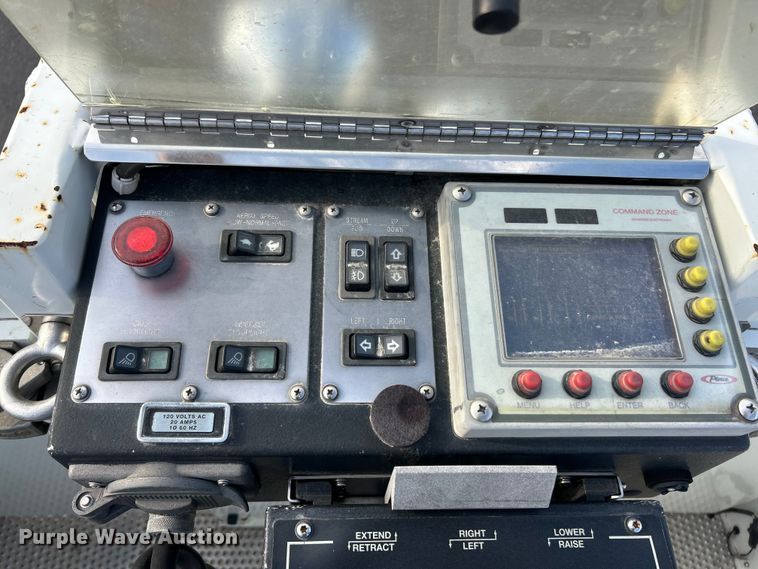 image for item FC5311 2002 Pierce Manufacturing aerial platform fire truck