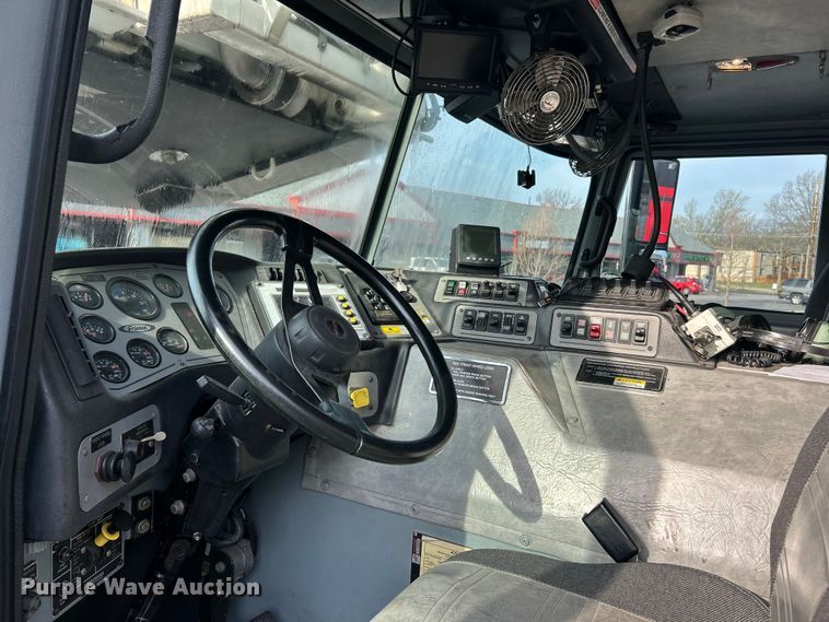 image for item FC5311 2002 Pierce Manufacturing aerial platform fire truck