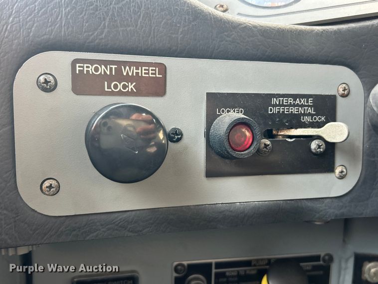 image for item FC5311 2002 Pierce Manufacturing aerial platform fire truck