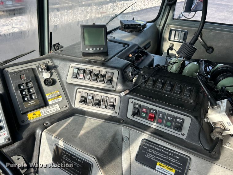 image for item FC5311 2002 Pierce Manufacturing aerial platform fire truck