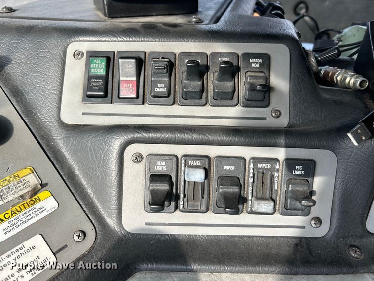 image for item FC5311 2002 Pierce Manufacturing aerial platform fire truck