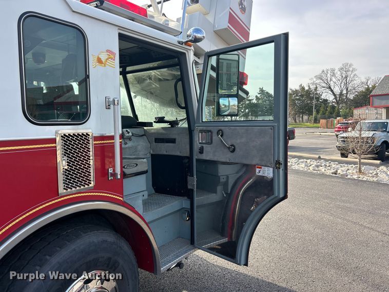 image for item FC5311 2002 Pierce Manufacturing aerial platform fire truck