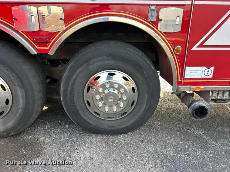 image for item FC5311 2002 Pierce Manufacturing aerial platform fire truck