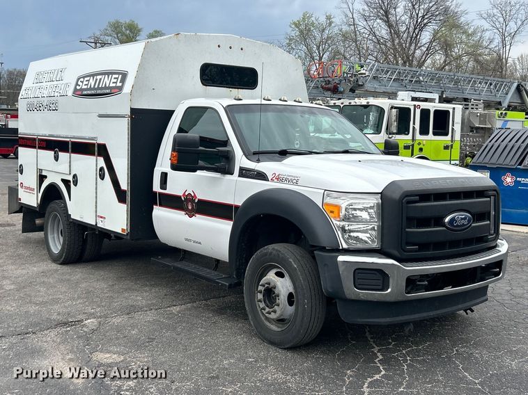 image for item FC5312 2015 Ford F550 XL Super Duty utility / service truck