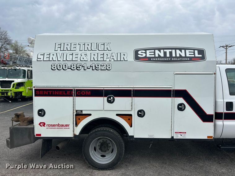 image for item FC5312 2015 Ford F550 XL Super Duty utility / service truck