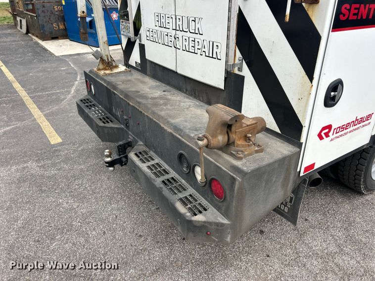 image for item FC5312 2015 Ford F550 XL Super Duty utility / service truck