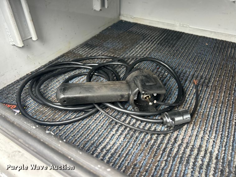 image for item FC5312 2015 Ford F550 XL Super Duty utility / service truck