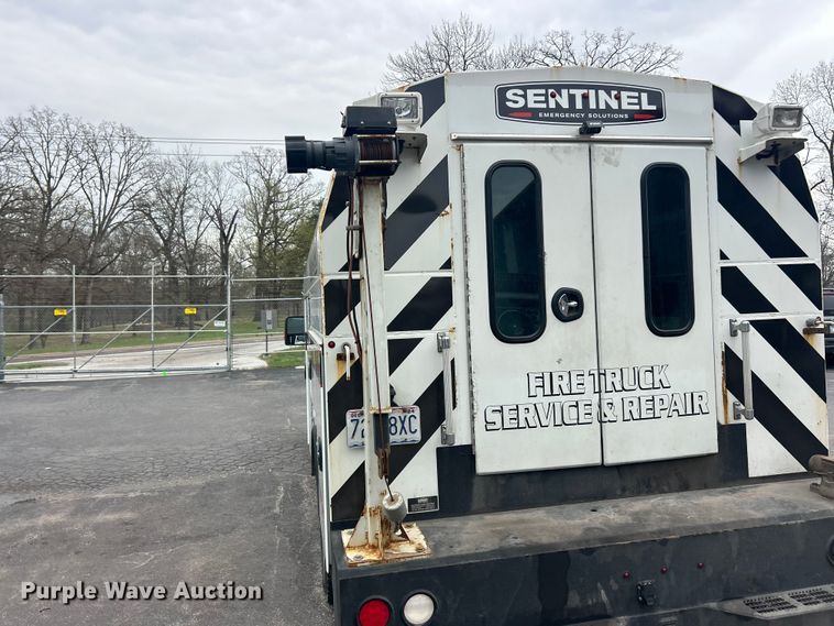 image for item FC5312 2015 Ford F550 XL Super Duty utility / service truck