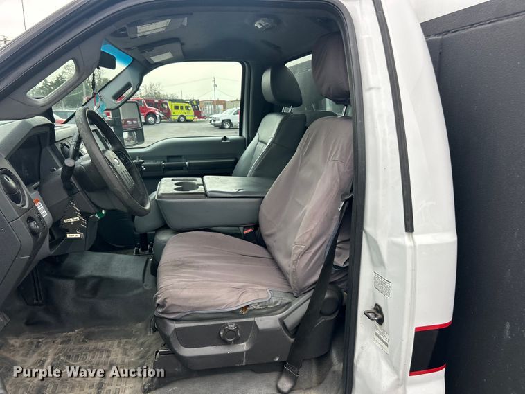 image for item FC5312 2015 Ford F550 XL Super Duty utility / service truck