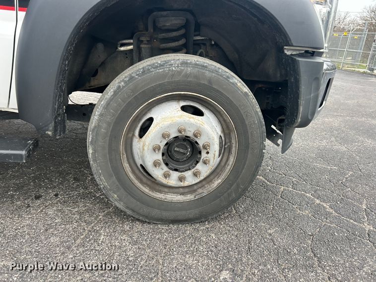 image for item FC5312 2015 Ford F550 XL Super Duty utility / service truck