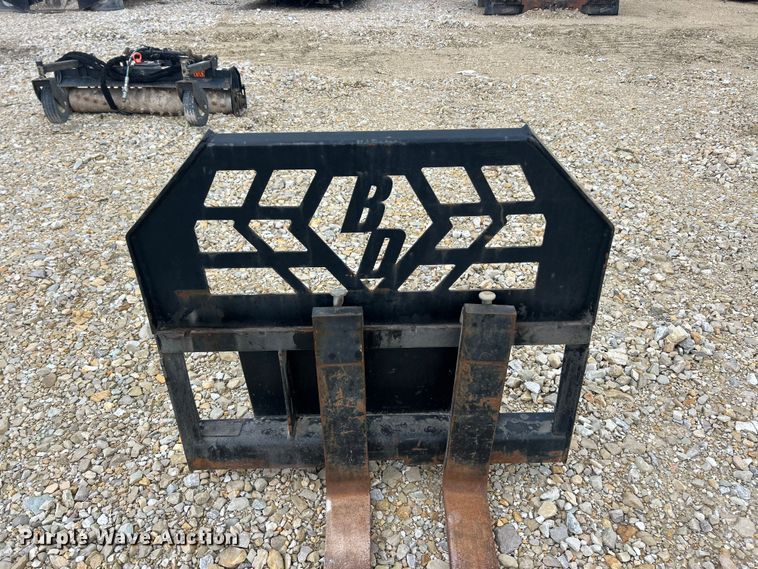 image for item FC5326 (2) skid steer forks