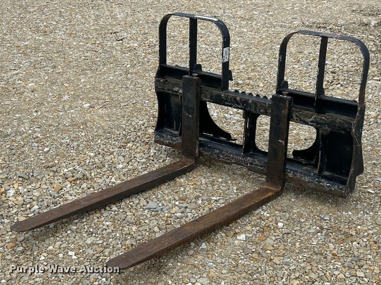 image for item FC5328 HLA HD55BO500 skid steer forks