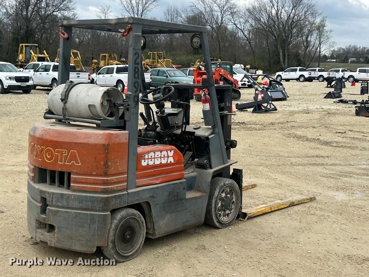 image for item FC5339 Toyota 5FGC25 forklift