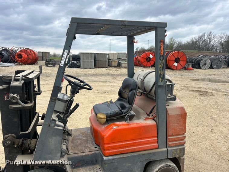 image for item FC5339 Toyota 5FGC25 forklift