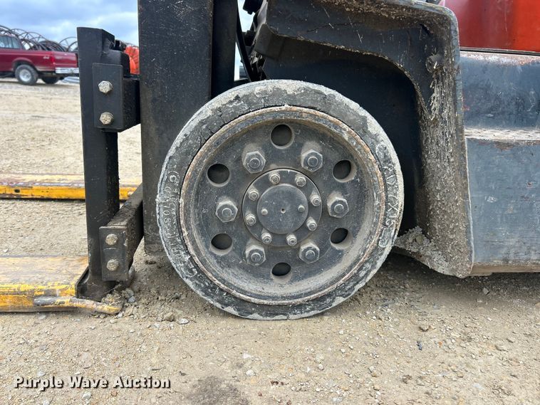 image for item FC5339 Toyota 5FGC25 forklift