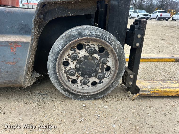 image for item FC5339 Toyota 5FGC25 forklift