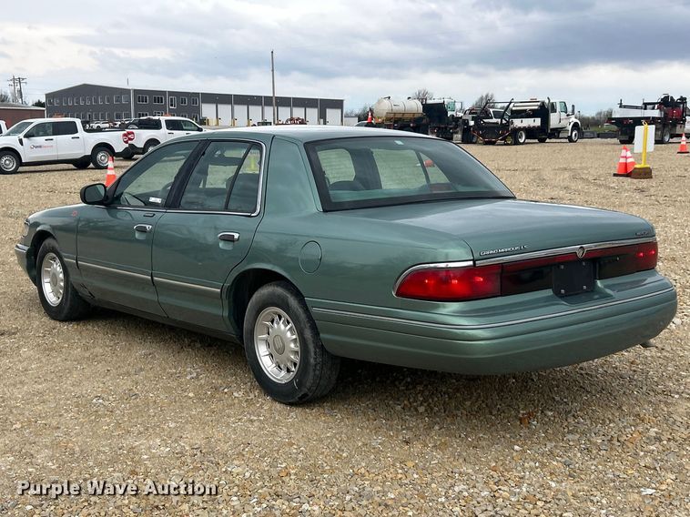 image for item FC5340 1997 Mercury Grand Marquis LS 