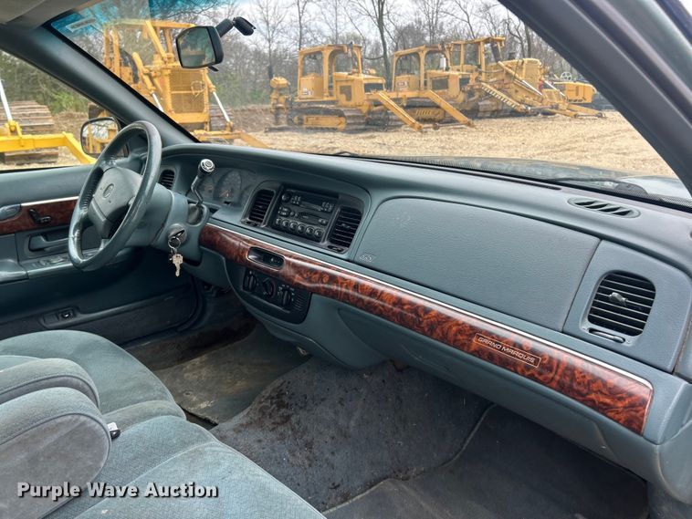 image for item FC5340 1997 Mercury Grand Marquis LS 