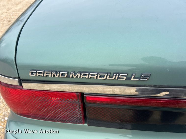 image for item FC5340 1997 Mercury Grand Marquis LS 