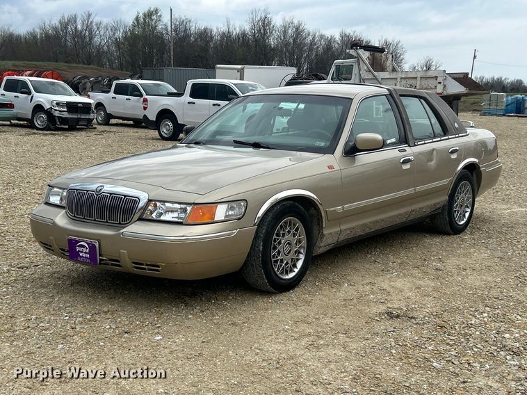 image for item FC5341 2000 Mercury Grand Marquis GS 