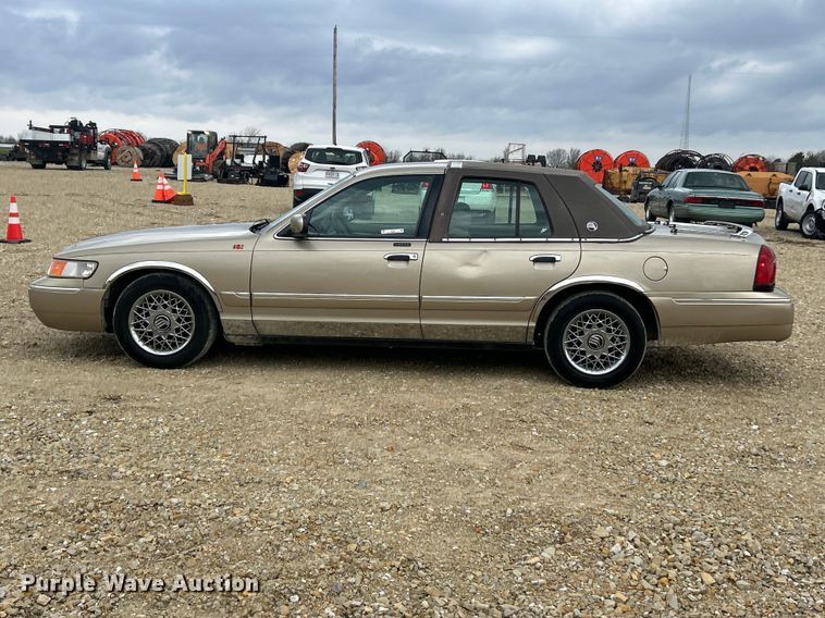 image for item FC5341 2000 Mercury Grand Marquis GS 