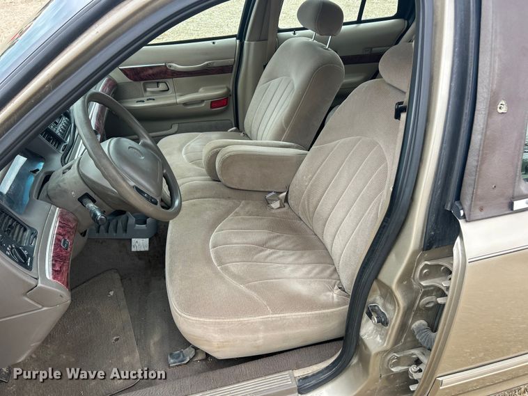 image for item FC5341 2000 Mercury Grand Marquis GS 