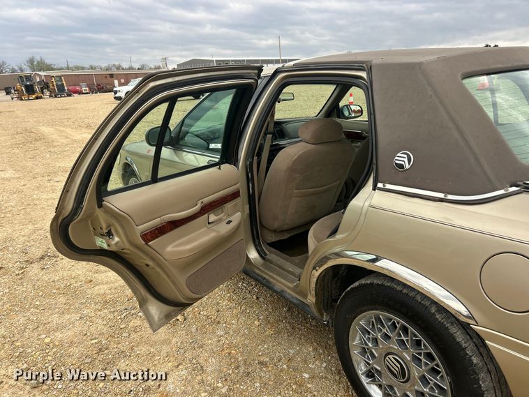 image for item FC5341 2000 Mercury Grand Marquis GS 