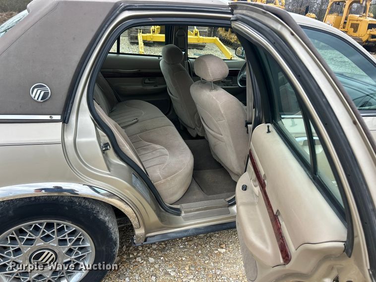 image for item FC5341 2000 Mercury Grand Marquis GS 