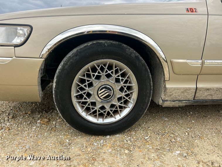 image for item FC5341 2000 Mercury Grand Marquis GS 