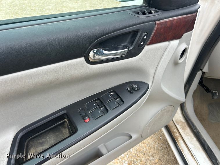 image for item FC5342 2006 Chevrolet Impala LS 