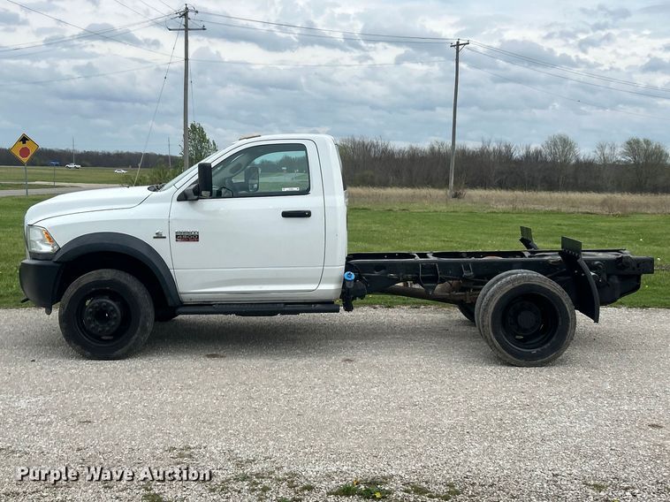 image for item FC5343 2012 Dodge Ram 4500HD truck cab and chassis