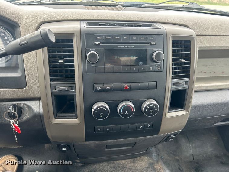 image for item FC5343 2012 Dodge Ram 4500HD truck cab and chassis