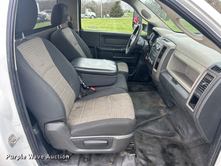 image for item FC5343 2012 Dodge Ram 4500HD truck cab and chassis