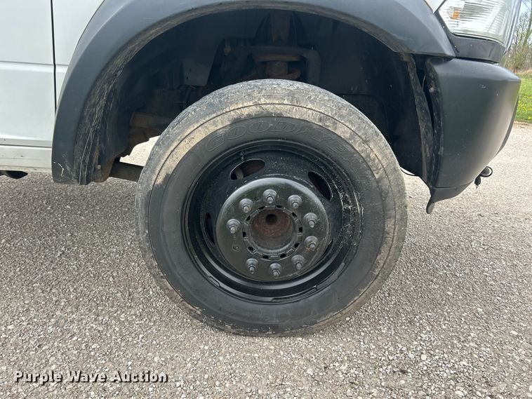 image for item FC5343 2012 Dodge Ram 4500HD truck cab and chassis