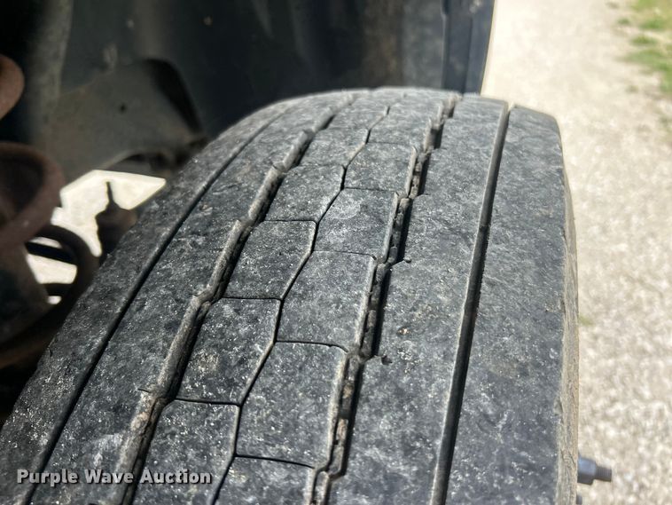 image for item FC5343 2012 Dodge Ram 4500HD truck cab and chassis