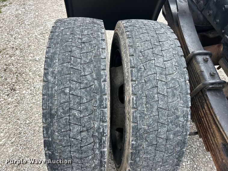 image for item FC5343 2012 Dodge Ram 4500HD truck cab and chassis